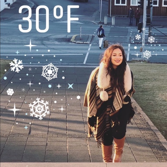 White baby alpaca scarf - Picture 5 of 6